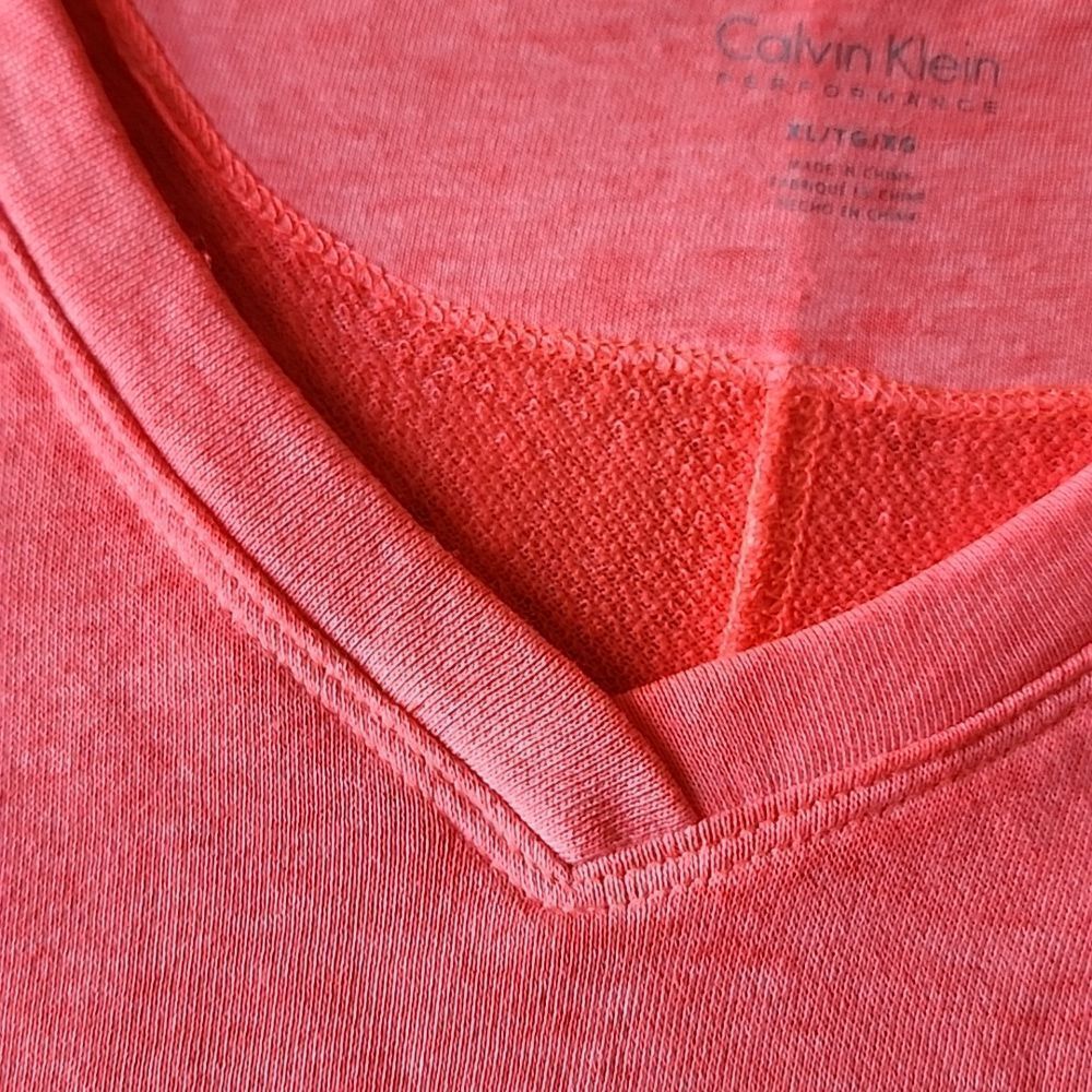 Calvin Klein Performance Sweatshirt - Picture 13 of 15